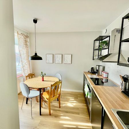 Kiva Majoitus 1-4Hloe, 500M Keskustaan, Parkkipaikka Apartment Оулу Екстериор снимка