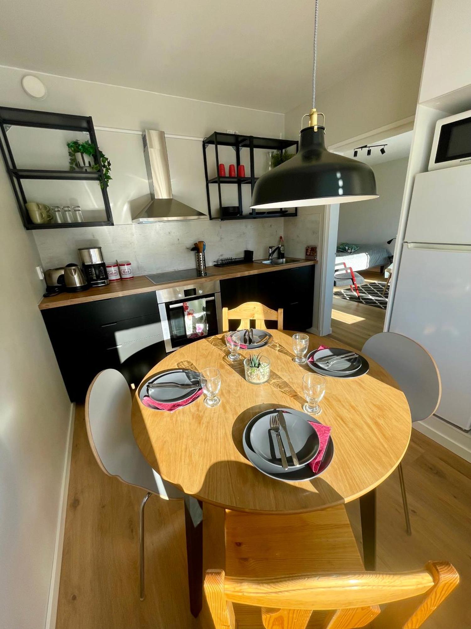 Kiva Majoitus 1-4Hloe, 500M Keskustaan, Parkkipaikka Apartment Оулу Екстериор снимка