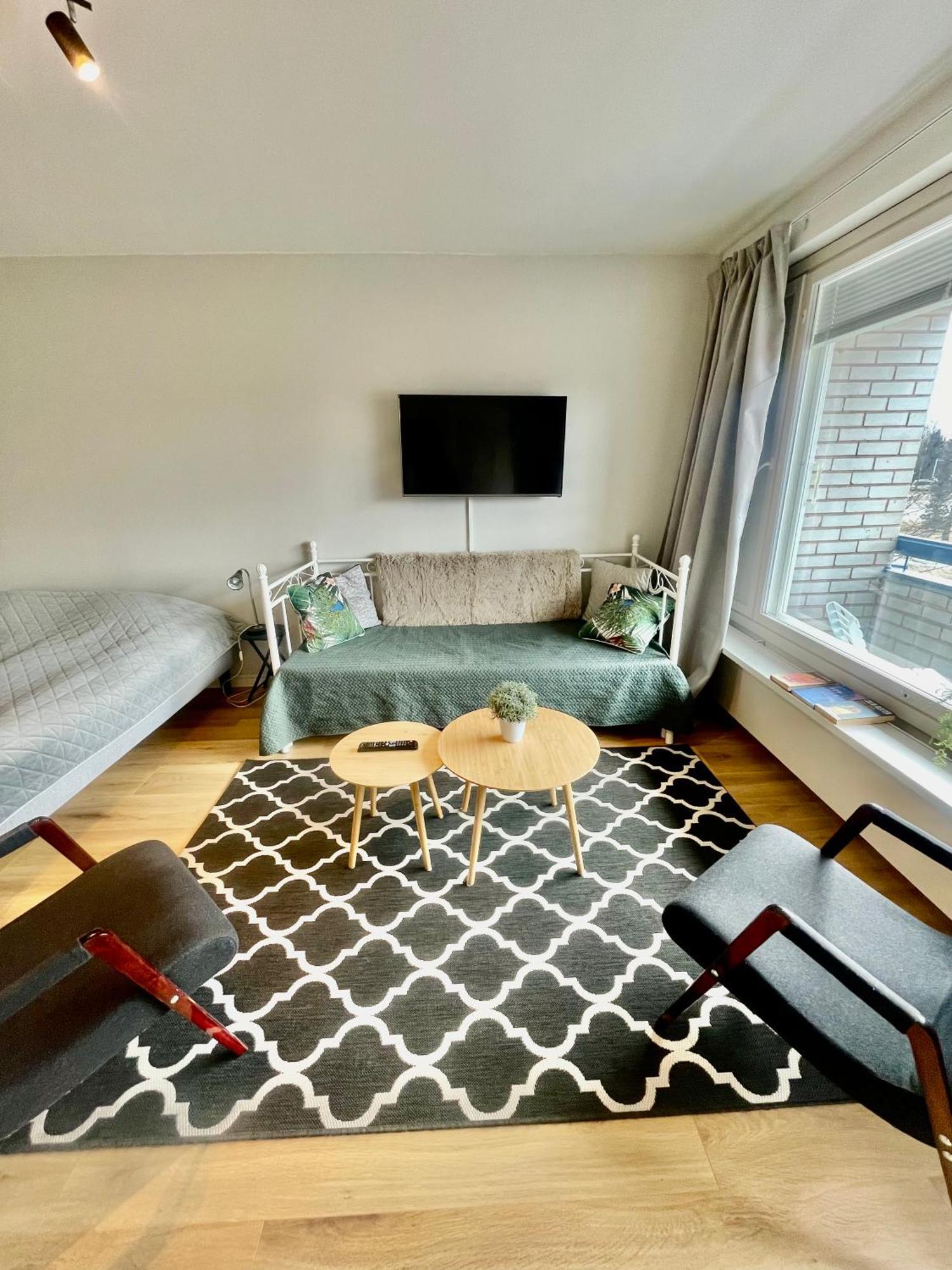 Kiva Majoitus 1-4Hloe, 500M Keskustaan, Parkkipaikka Apartment Оулу Екстериор снимка